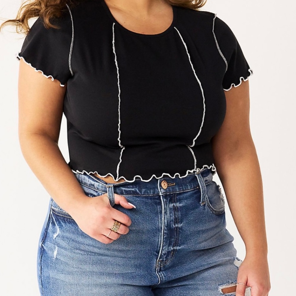 SO Junior Plus Size Short Sleeve White Seam Detail Shirt